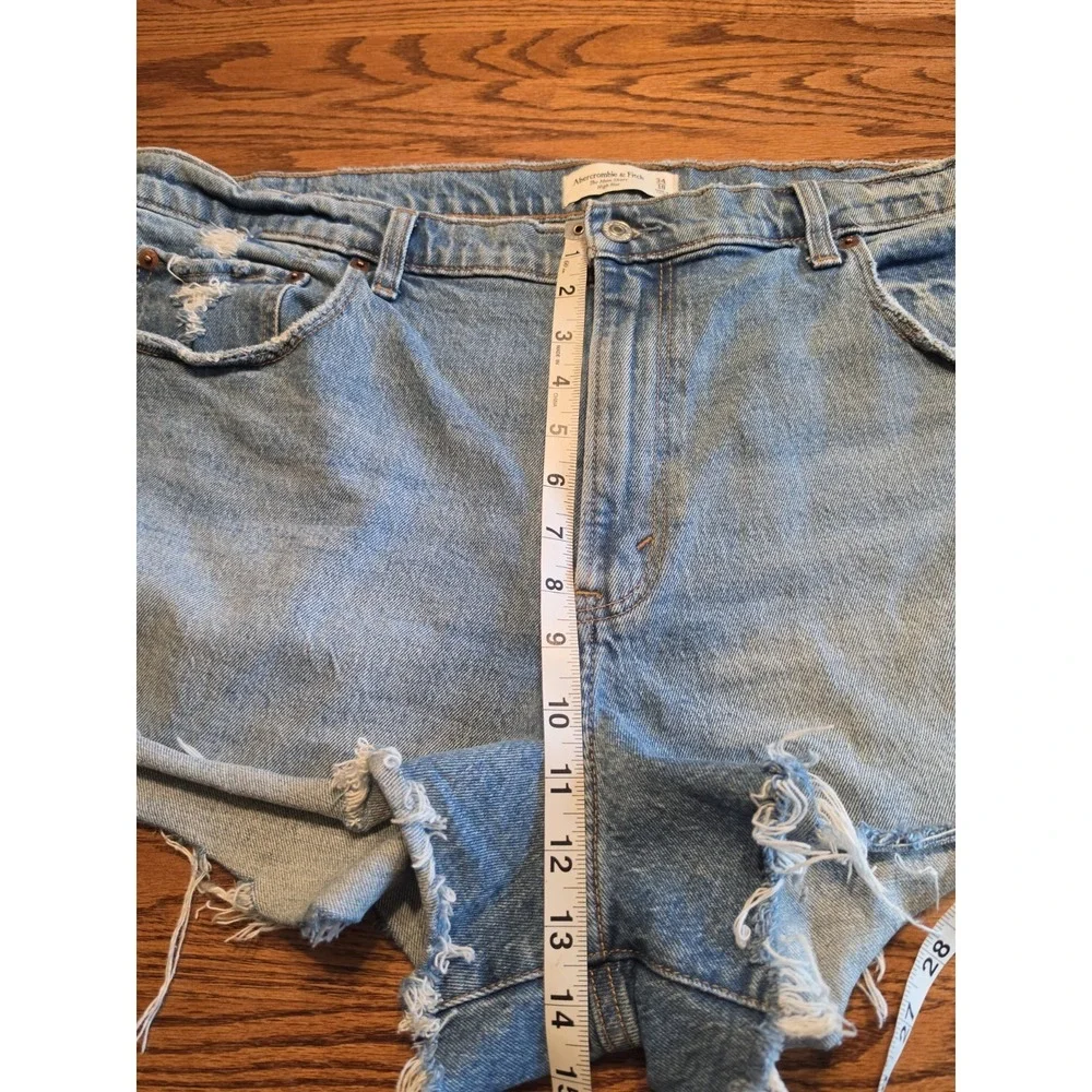 Abercrombie‎ & Fitch The Mom Short High Rise Denim Shorts Size 34/18